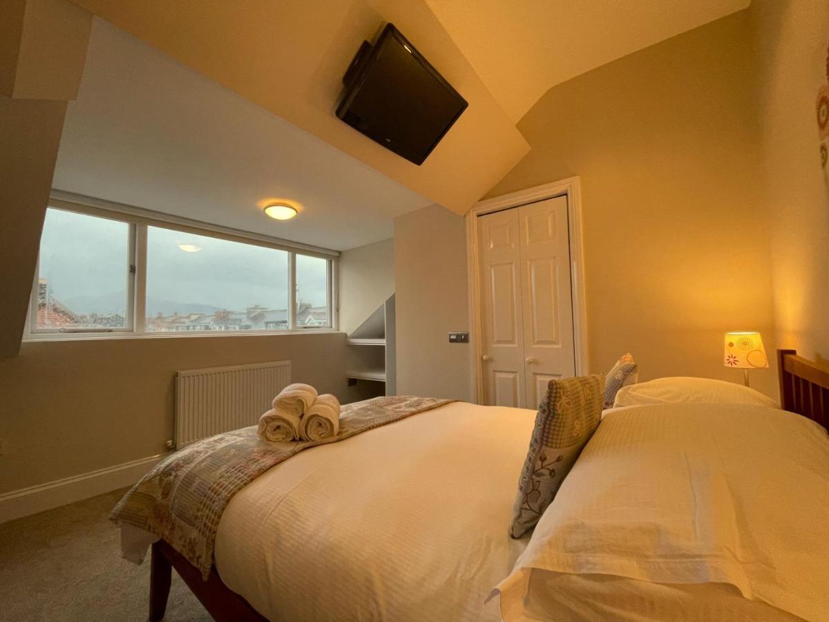 Вилла Wordsworth House Hot Tub Hire Available Кесвик Экстерьер фото